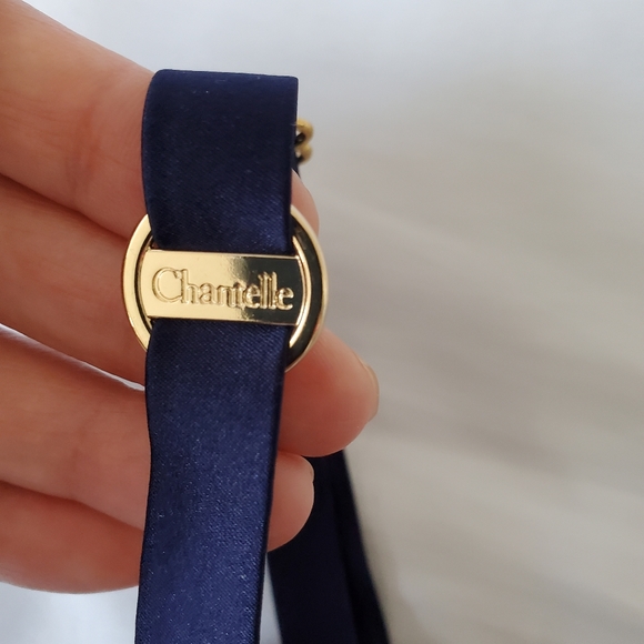 New Chantelle Lace Navy and Black Bra, 32D - Picture 4 of 5